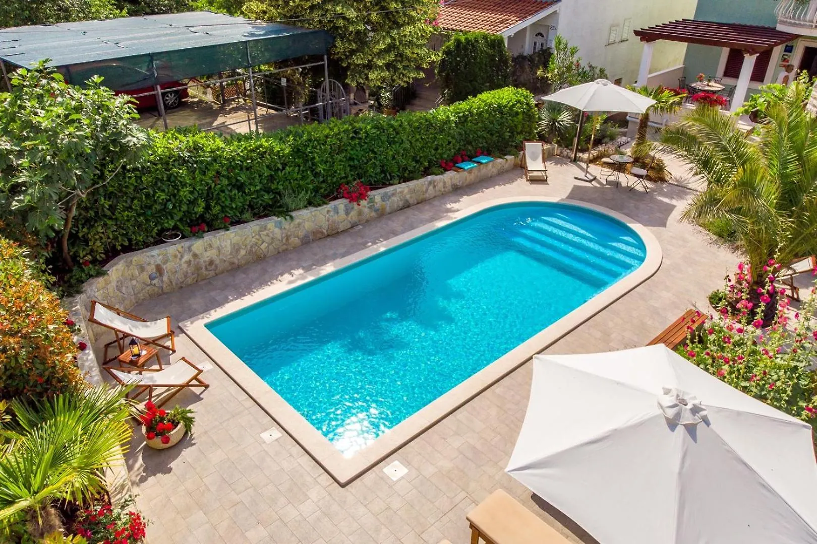 Guest house House Dinka With Pool Hotel Porat