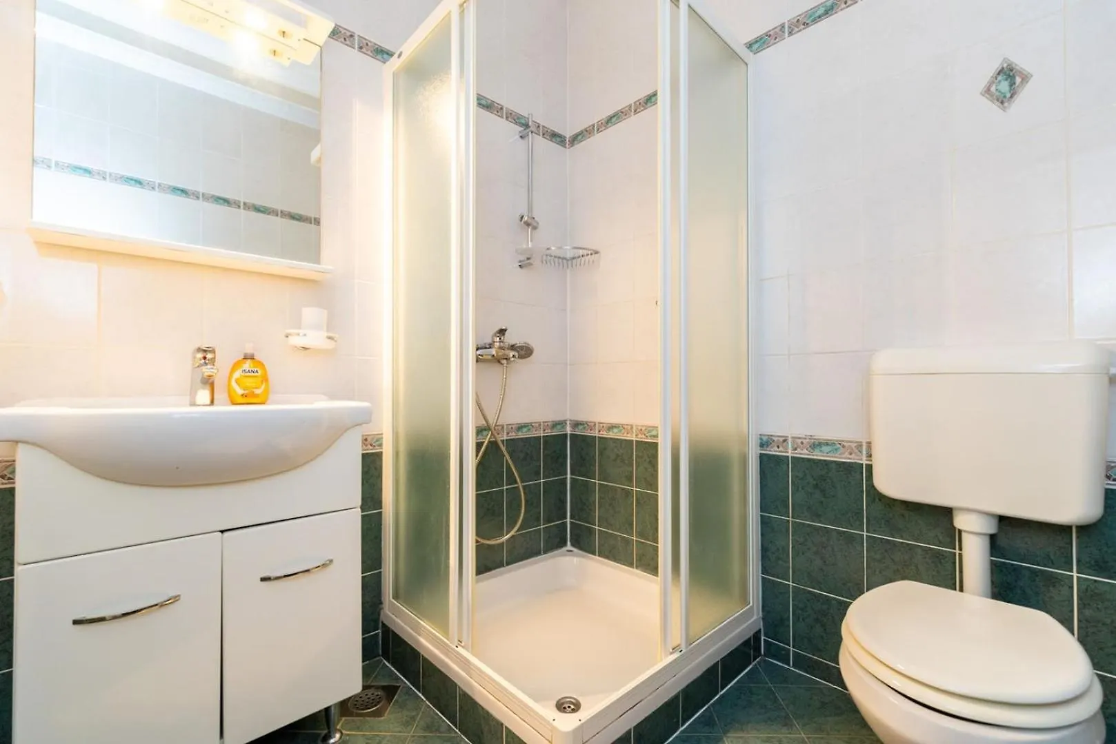 Guest house House Dinka With Pool Hotel Porat  Croatia