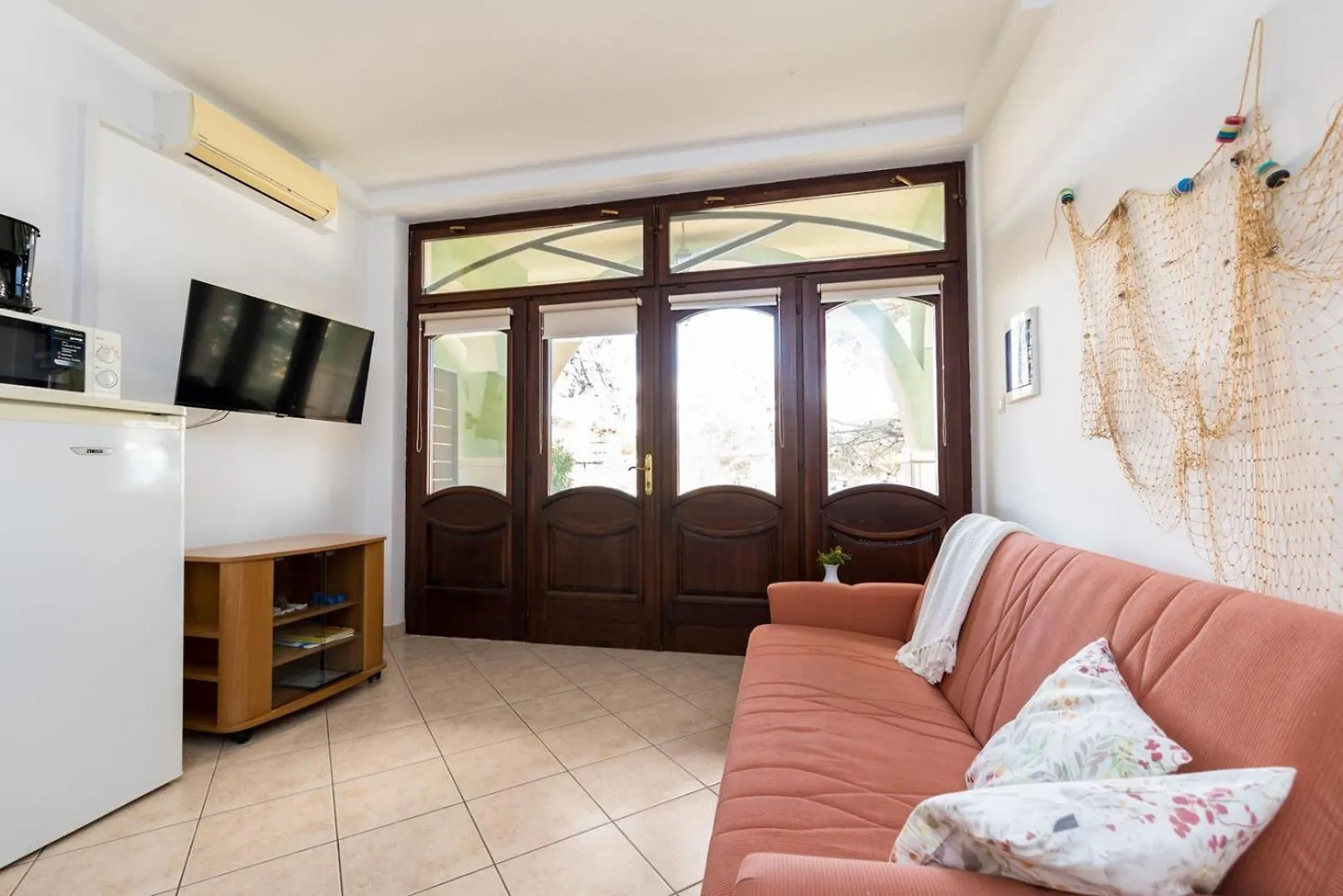 Guest house House Dinka With Pool Hotel Porat