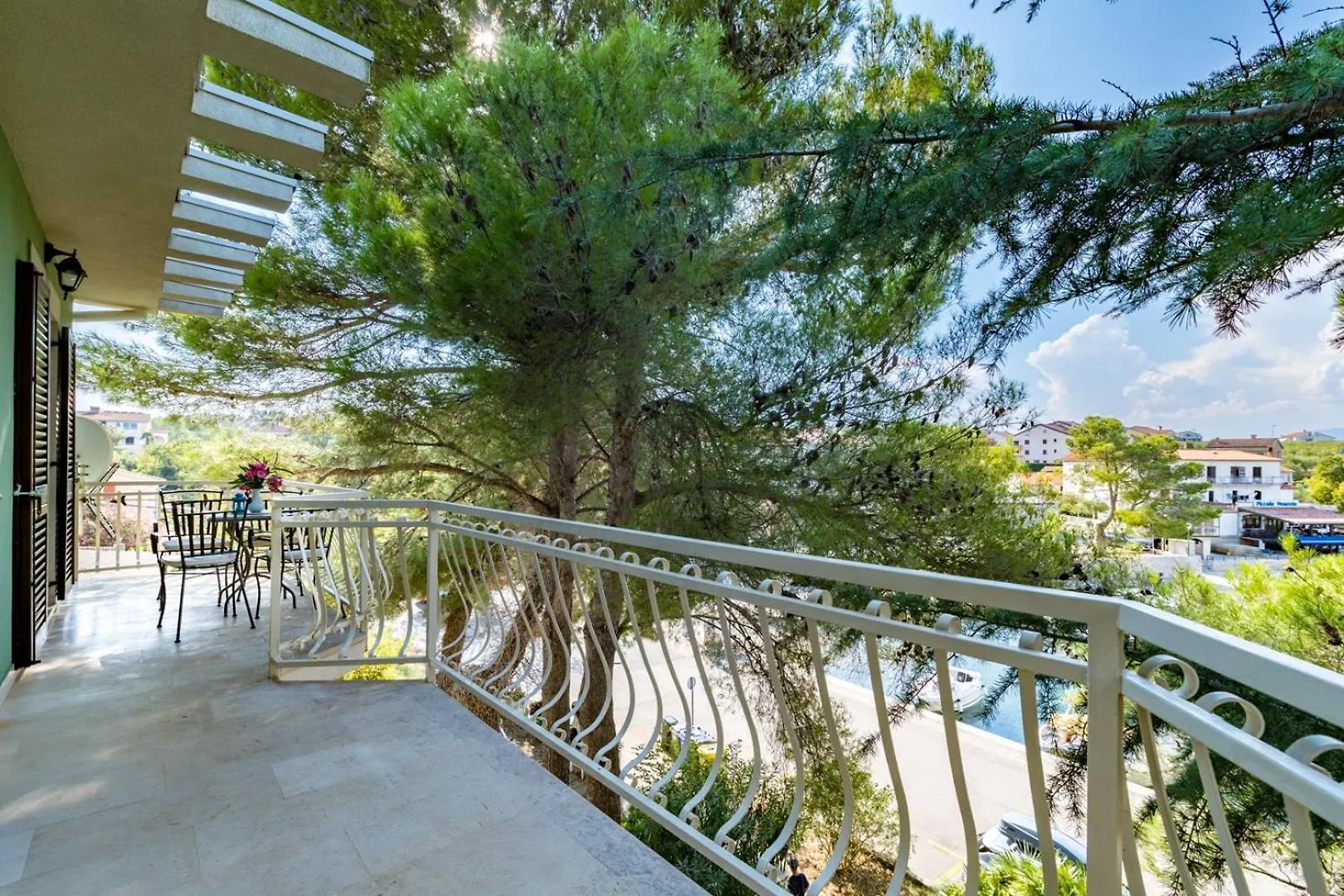 House Dinka With Pool Hotel Porat  0*, Porat (Krk)